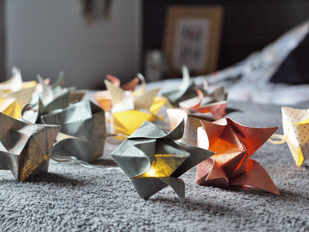 Guirlandes lumineuses en origami