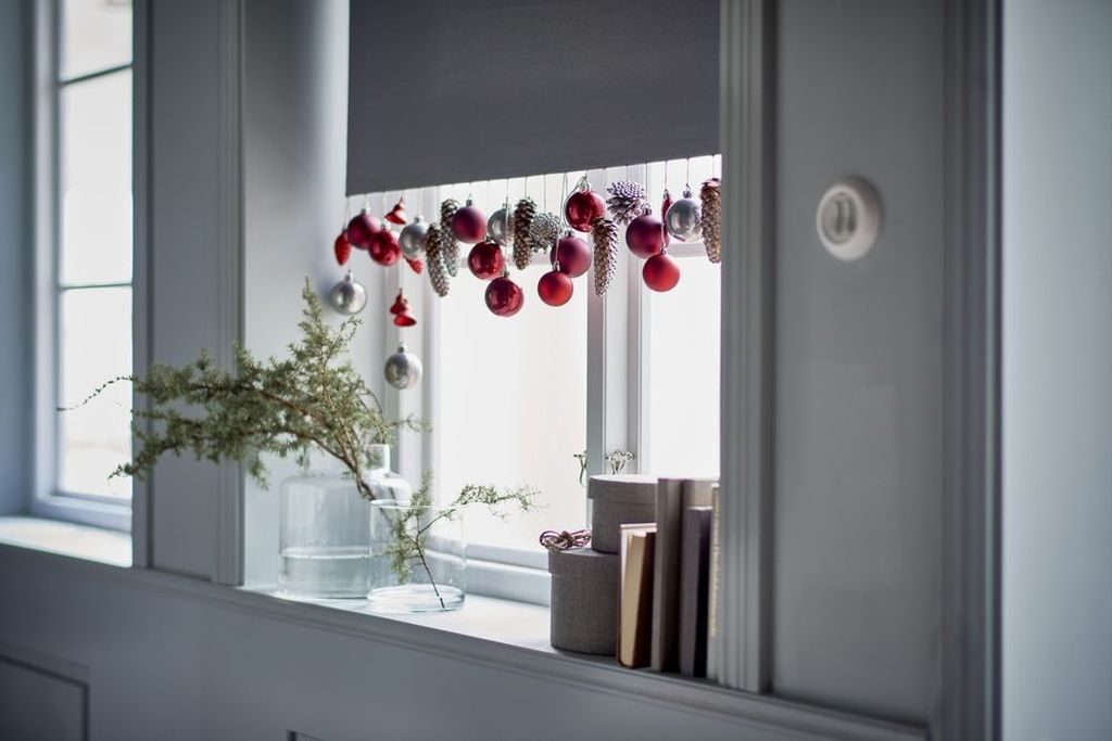 La branche pour décorer une fenêtre