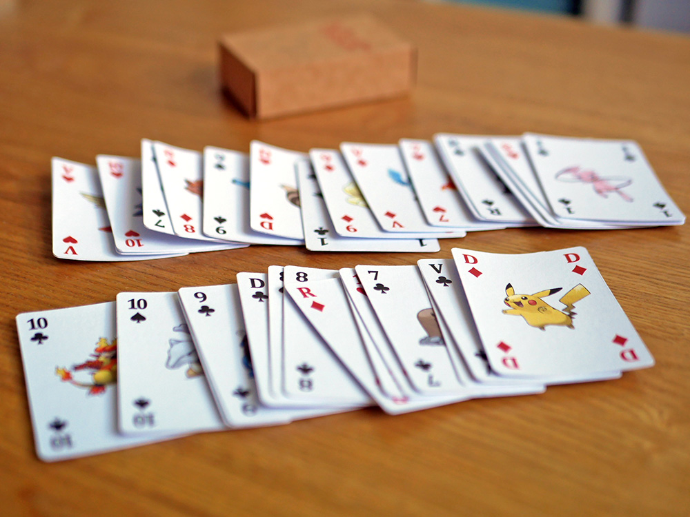 Jeu de cartes fait main