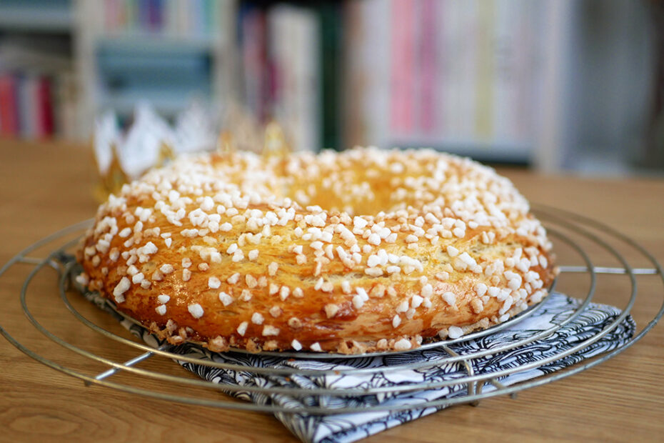 Brioche des rois aux grains de sucre