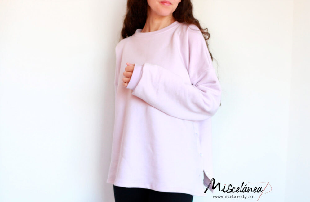 Sweat avec boutons de Miscelanea