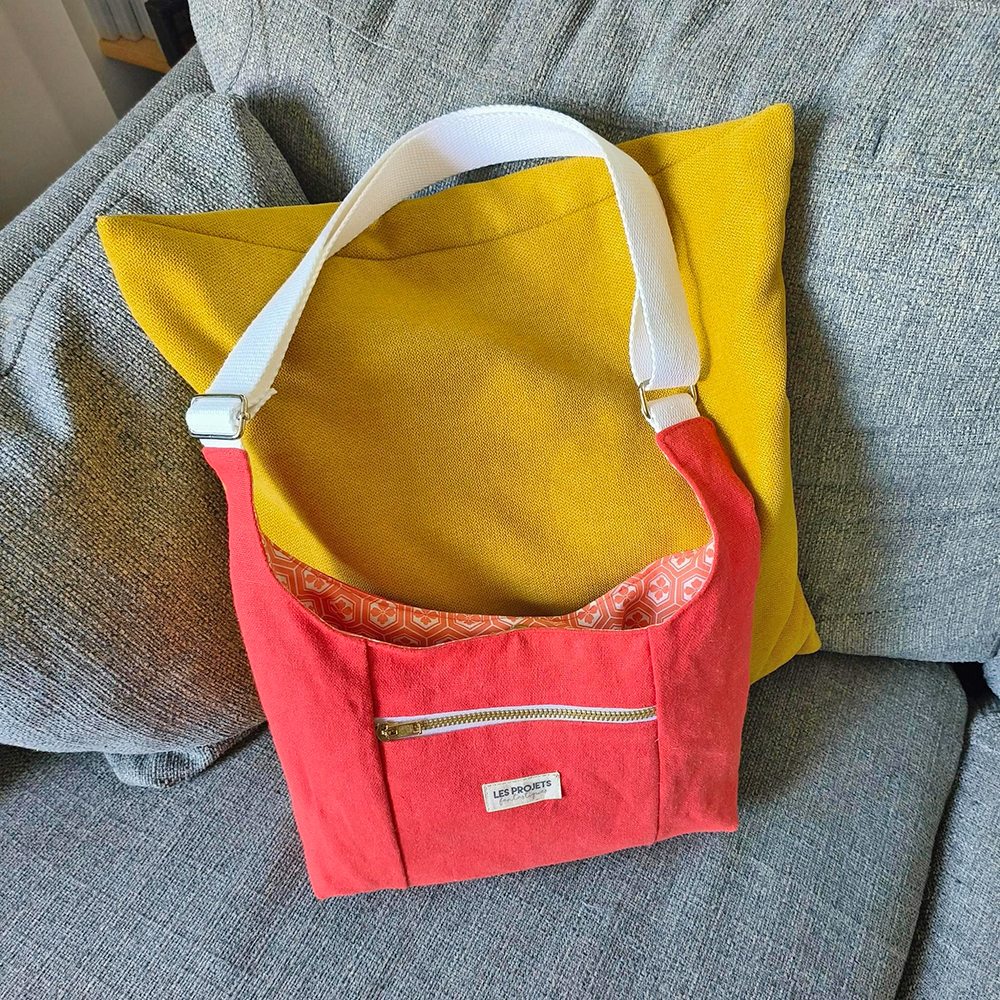 Le sac à main corail Izzy